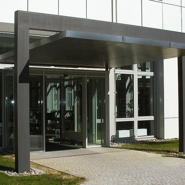 Stahlbau Vordächer